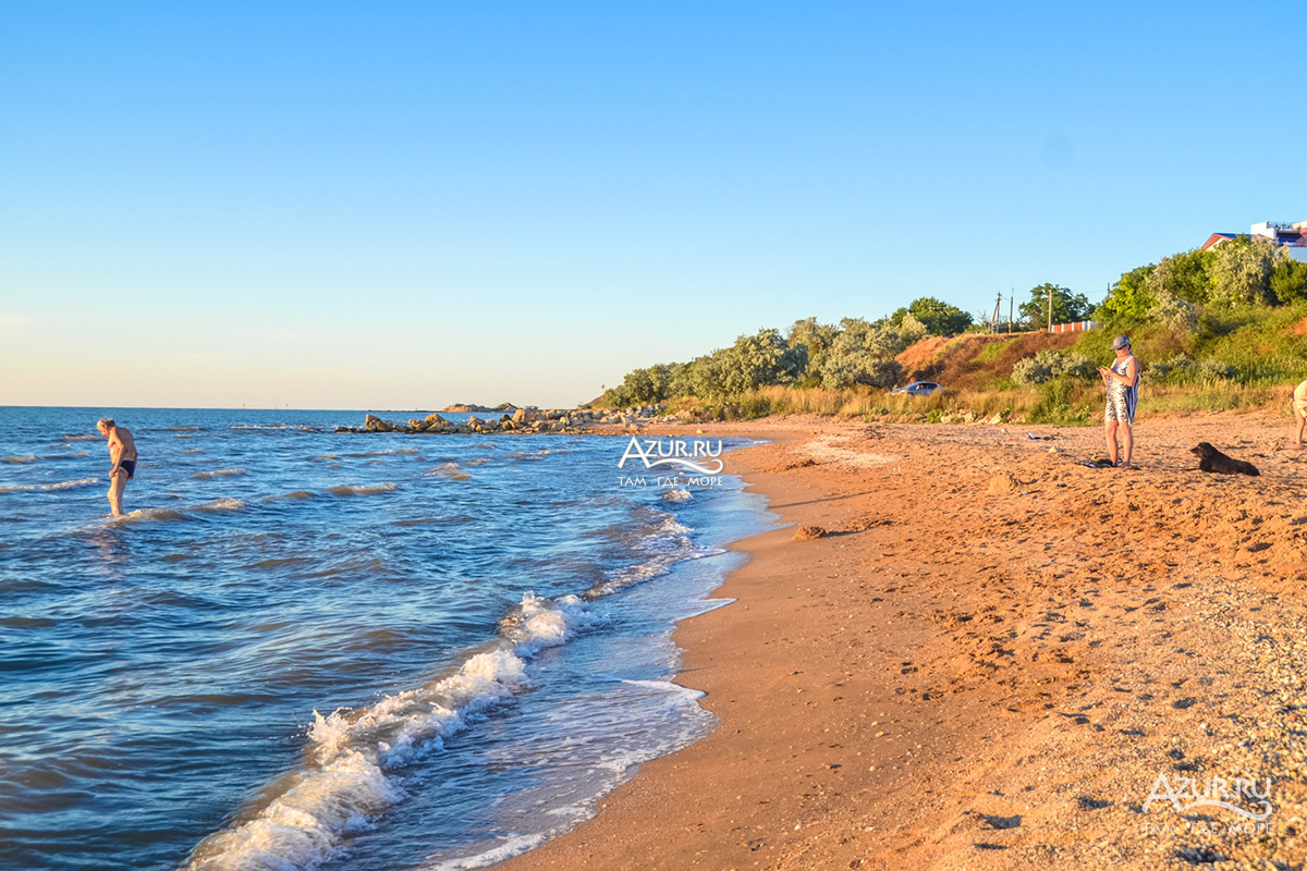 Пляж посёлка Ильич Азовское море