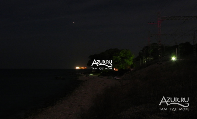 Фотография Ночной вид на пляж Магри в районе Вишнёвки,  15 сентября 2011 года - #37170 