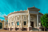 Театр в Старом Парке Театр в Старом Парке