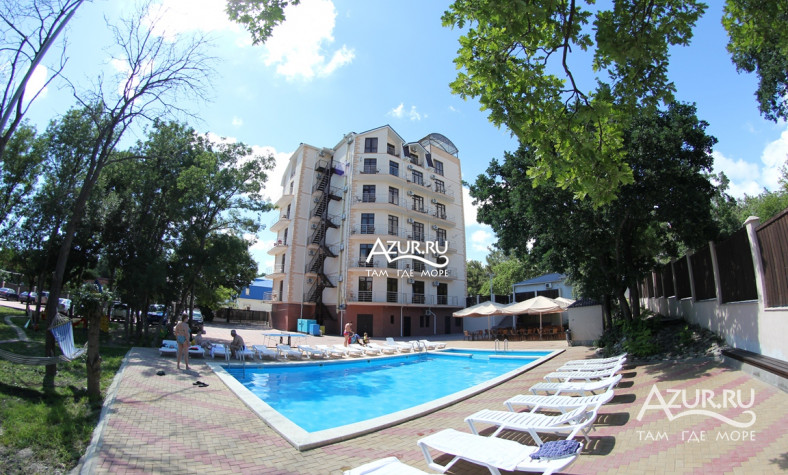 Отель "Plaza" Отель "Plaza"