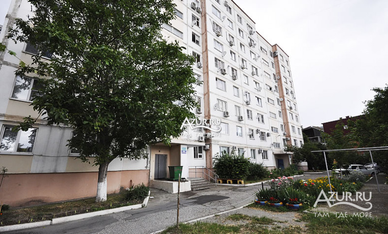 Геленджик, ул. Колхозная, 98 Геленджик, ул. Колхозная, 98