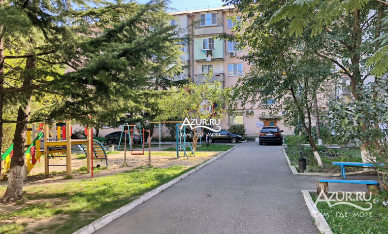 Небуг, ул. Газовиков, 5 Небуг, ул. Газовиков, 5