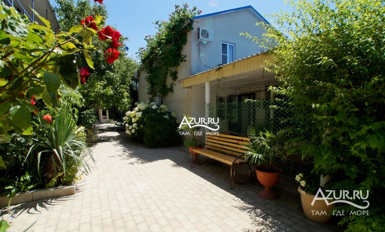 Частный дом