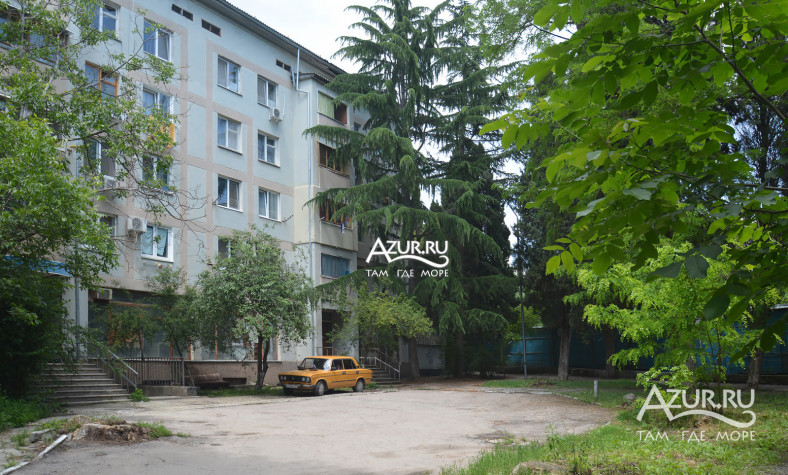 Алушта, ул.Платановая 8 Алушта, ул.Платановая 8